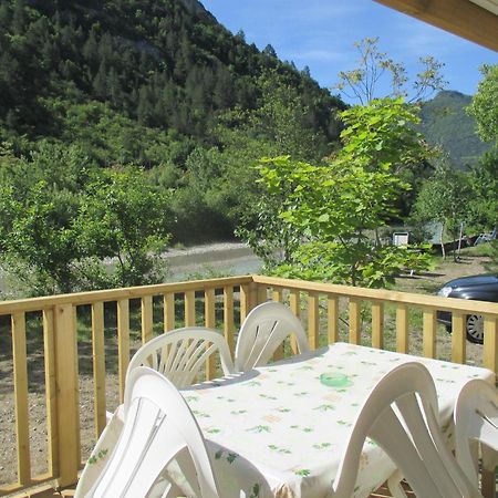 Les Acacias Hotel Vercheny Kültér fotó