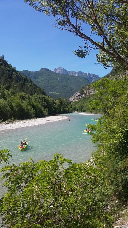 Les Acacias Hotel Vercheny Kültér fotó